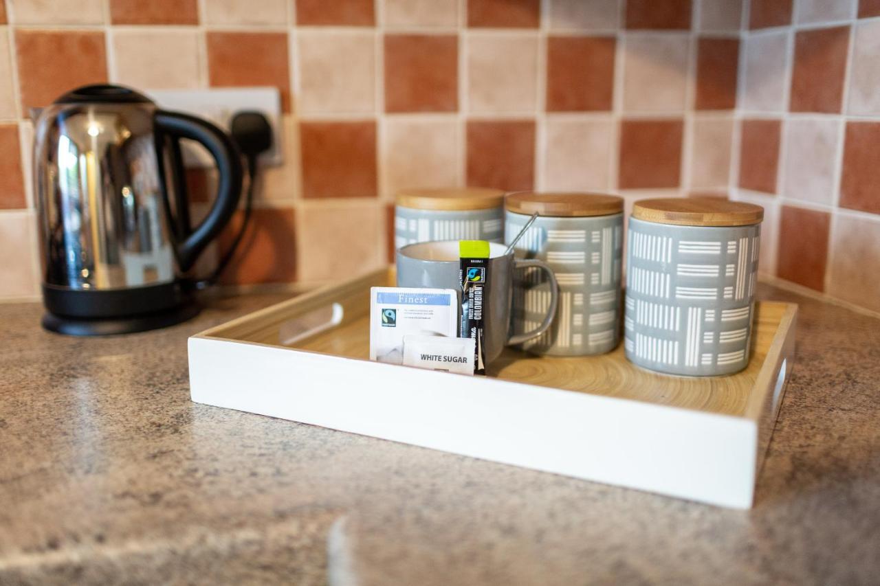 Apartmán Adrian House, Near Hospital, Easy Parking + Garden Carlisle  Exteriér fotografie