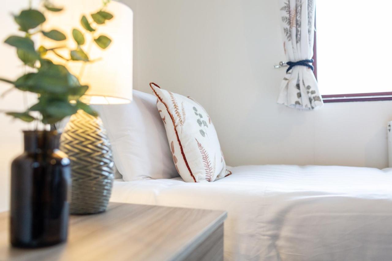 Apartmán Adrian House, Near Hospital, Easy Parking + Garden Carlisle  Exteriér fotografie
