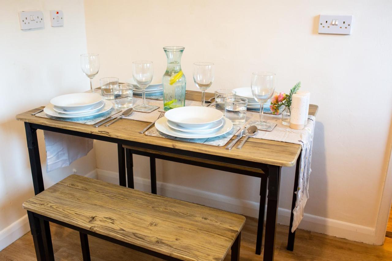 Apartmán Adrian House, Near Hospital, Easy Parking + Garden Carlisle  Exteriér fotografie
